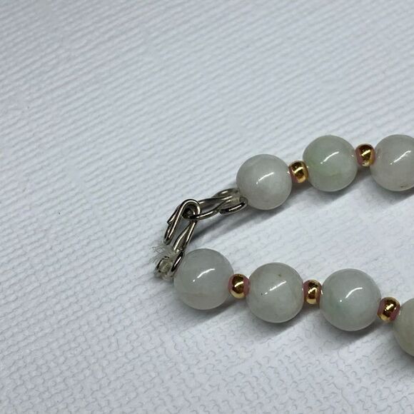 Vintage Semi Precious Stone and Gold Tone Beaded Bracelet - Picture 4 of 5